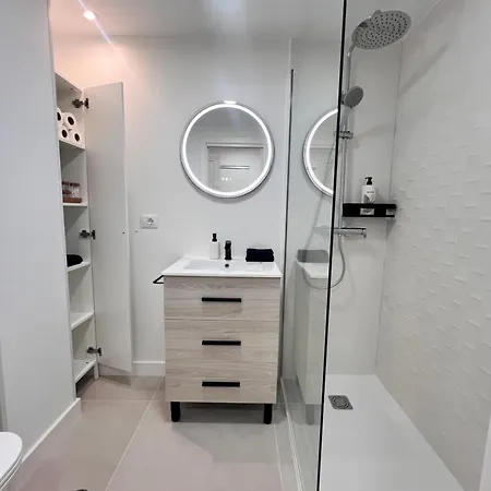 Modern And Cozy Study